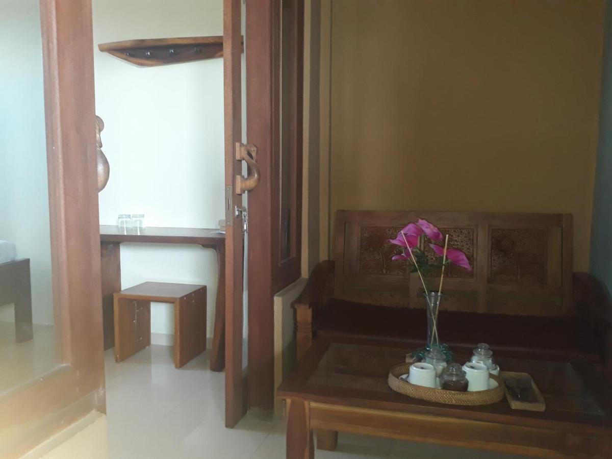 Adi House Homestay Ubud Buitenkant foto