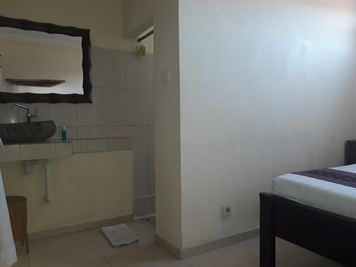 Adi House Homestay Ubud Buitenkant foto
