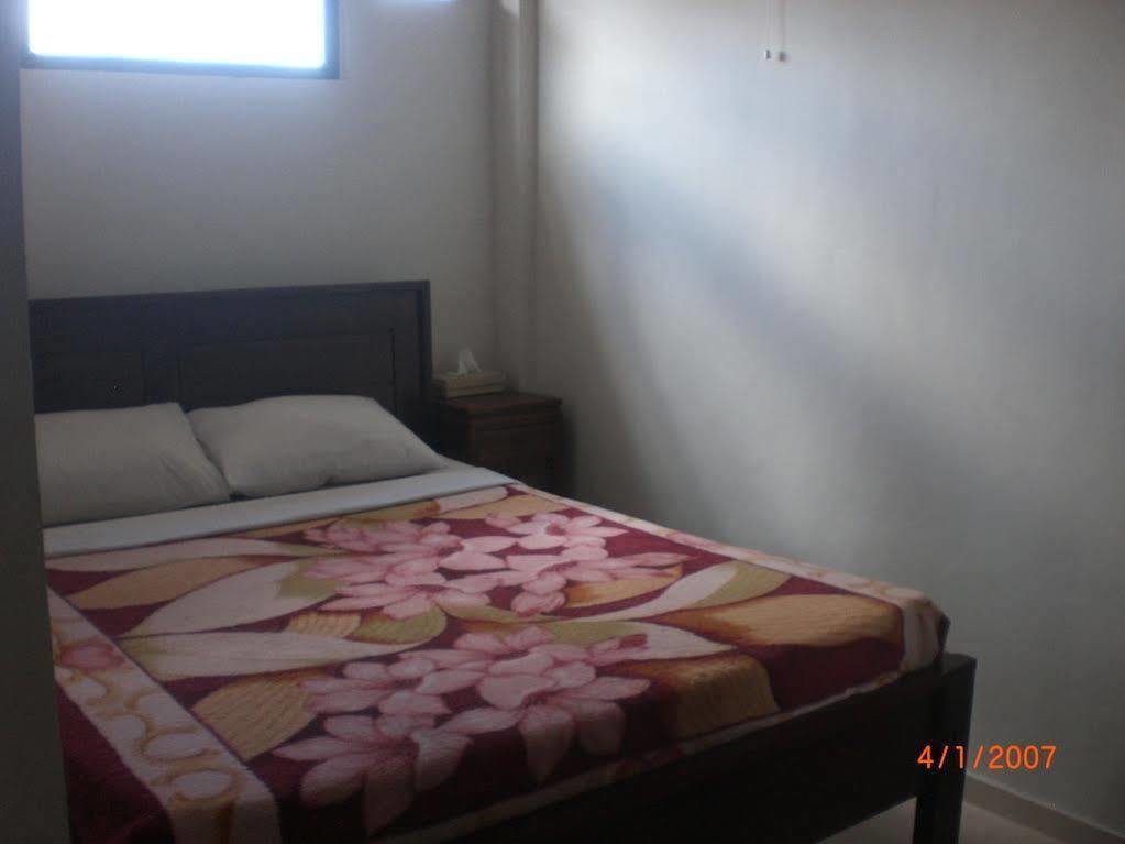 Adi House Homestay Ubud Buitenkant foto